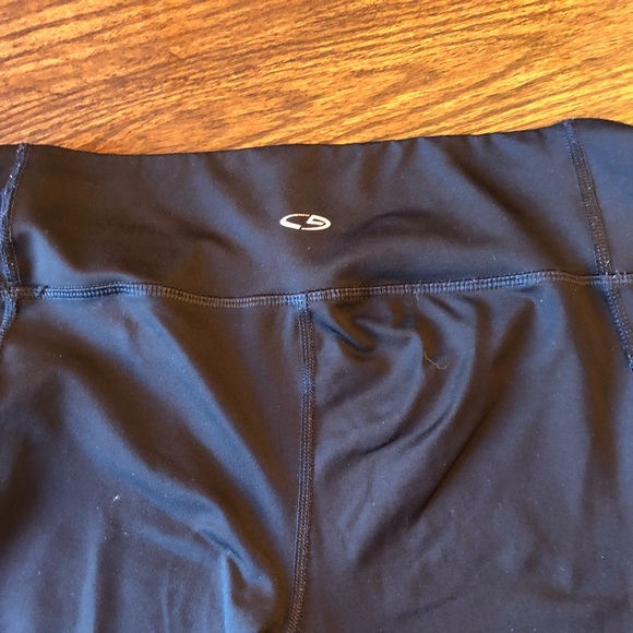Black C9 Champion High Waisted Leggings w Pockets - Picture 6 of 6